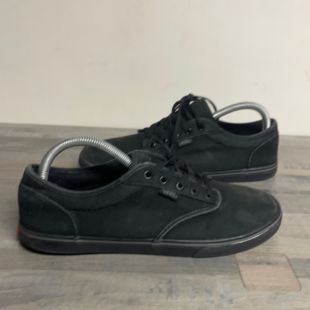 Vans women’s size 9.5 Black low top
